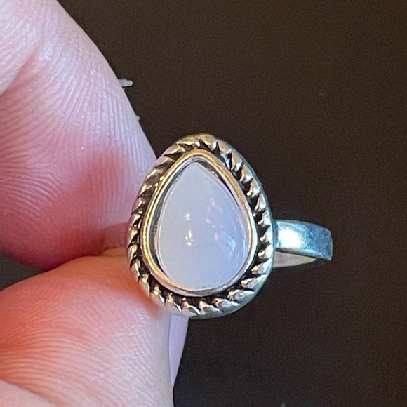 Water drop Opal stone S925 silver ring size 5.5 - Picture 5 of 9